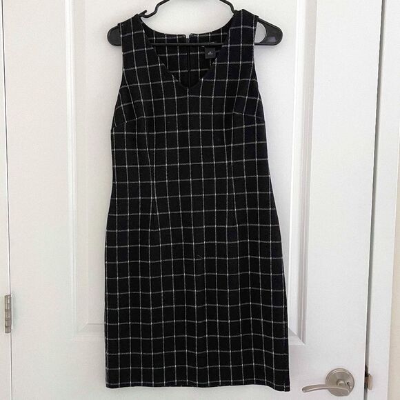 Ann Taylor Dresses & Skirts - Ann Taylor Plaid Dress